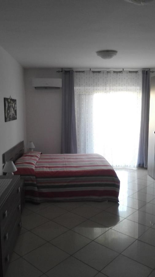 B&B I Girasoli Soverato Marina Exterior photo