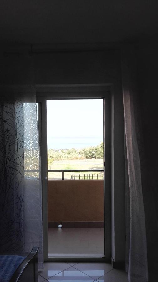 B&B I Girasoli Soverato Marina Exterior photo