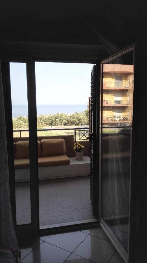 B&B I Girasoli Soverato Marina Exterior photo